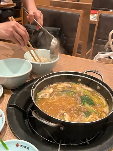 牛肉火鍋