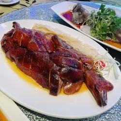 遠年陳皮脆皮燒鵝伴陳村粉