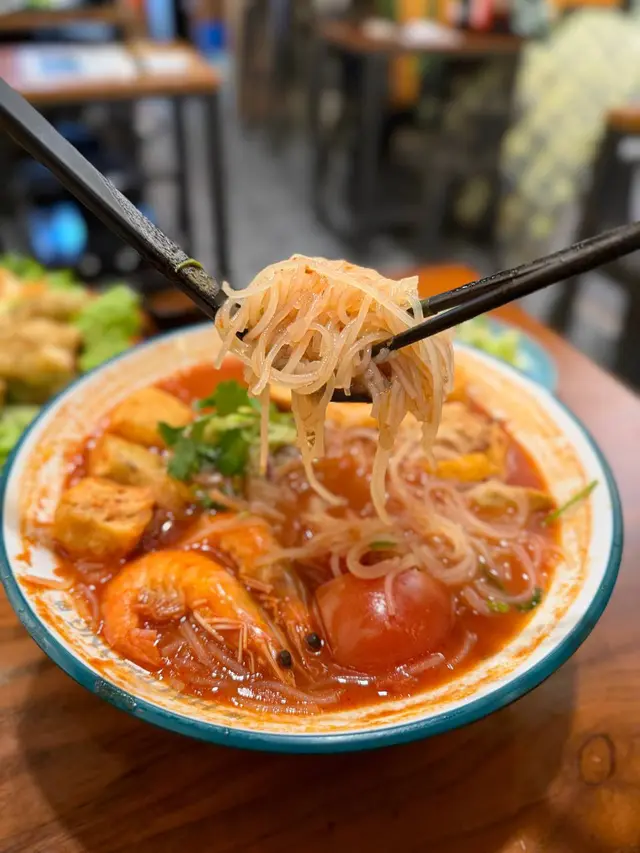 海防蟹膏湯檬粉