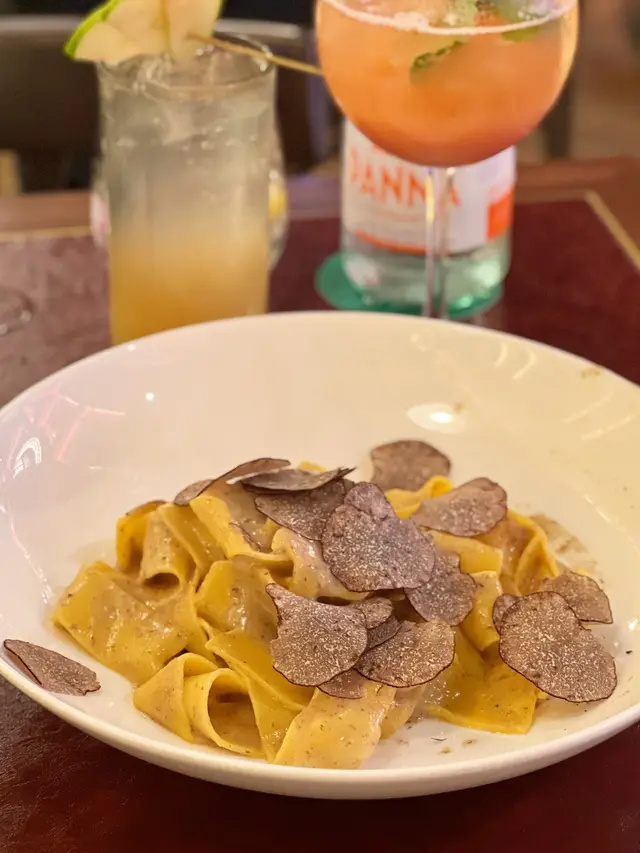 FETTUCCINE CHEESE WHEEL