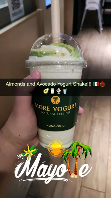 Almonds and Avocado Yogurt Shake!!! 🇲🇽🌰🥑🥛🍨🥤