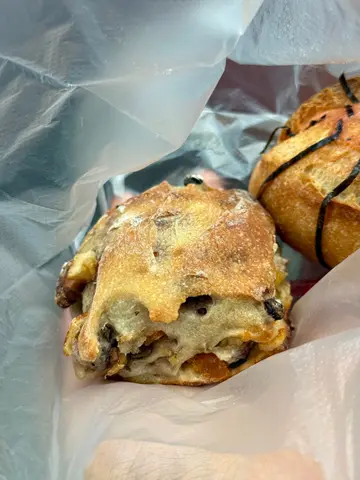 蓝莓橙皮合桃包