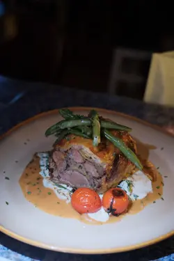 𝐋𝐚𝐦𝐛 𝐖𝐞𝐥𝐥𝐢𝐧𝐠𝐭𝐨𝐧