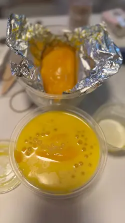 鲜奶炖蛋白芒果西米露