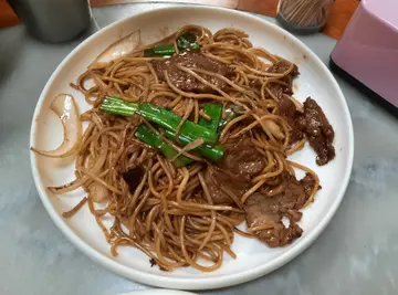 牛肉炒意粉