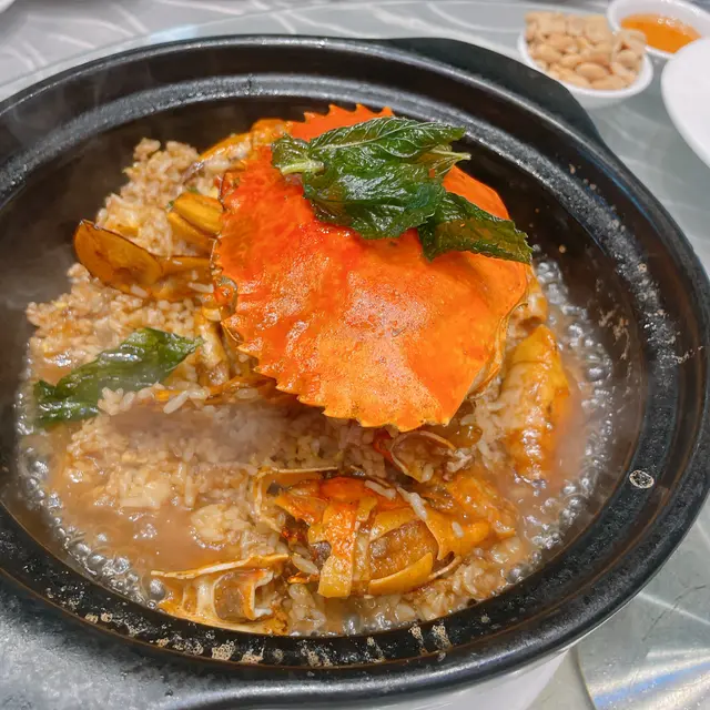 招牌白胡椒蟹焗飯
