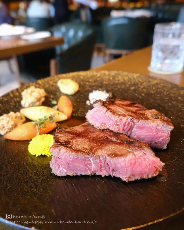 Red Wood Charcoal Grilled New Zealand Angus Striploin Steak