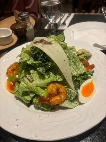 Salad  and  Red  Curry  Rice  