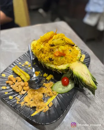 🍍原隻菠蘿海鮮炒飯