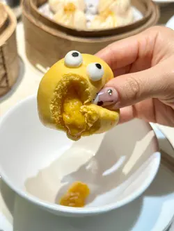 睇住流奶（3件）