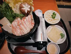 豬五花鍋物定食