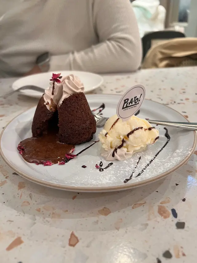 朱古力心太軟配雪糕