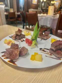 苹果黑醋香煎牛柳粒