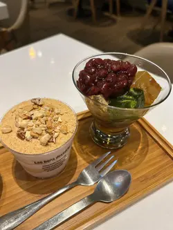 Haskap木糠布甸+三色蕨餅&十勝紅豆