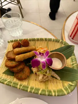 THAI INN Snack Platter 泰INN 特色拼盤
