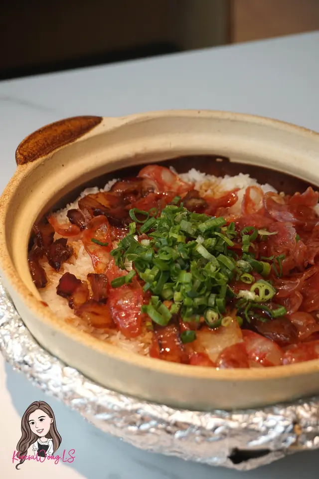 老廣臘味煲仔飯