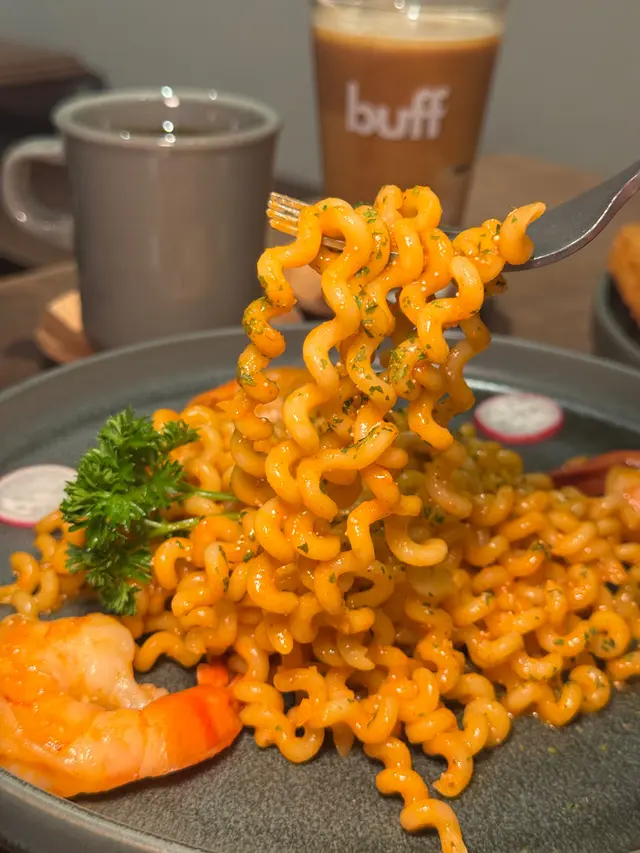 香煎海蝦龍蝦汁捲捲意粉