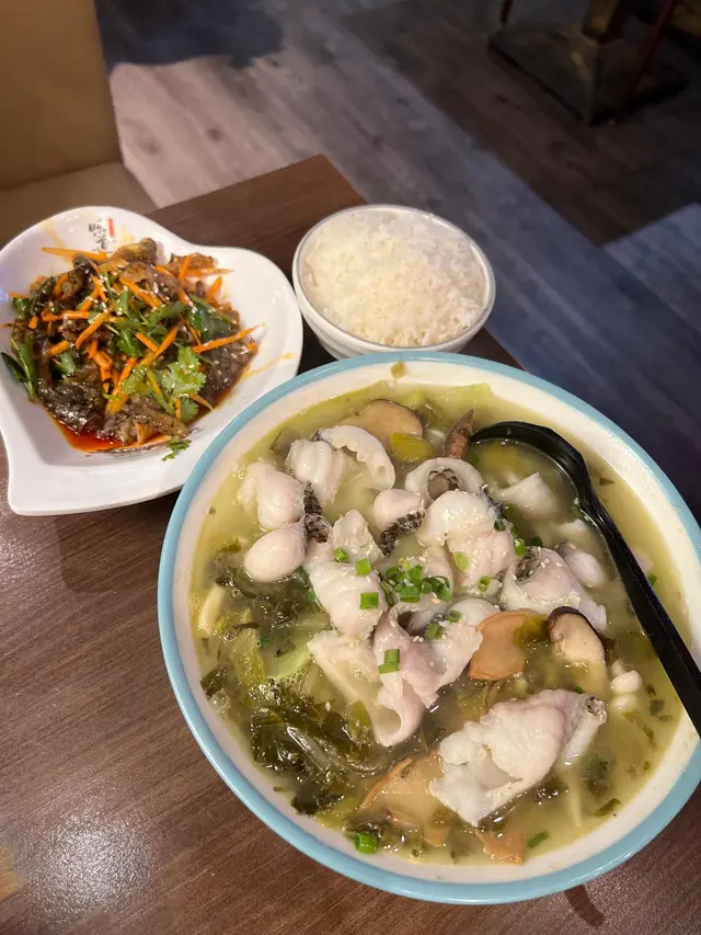 酸菜魚飯客飯套餐