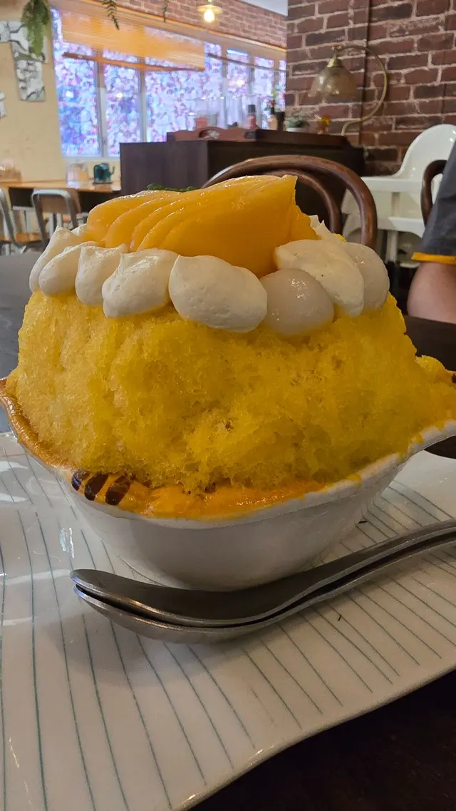 芒果小丸子刨冰