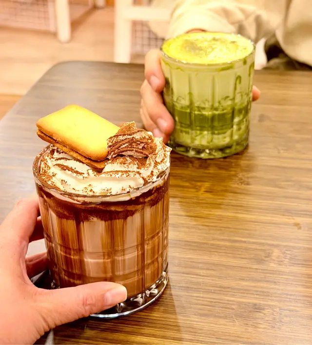 靜岡抹茶豆乳 & 戀人朱古力