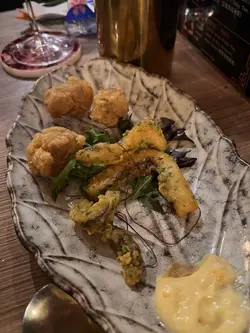 墨魚嘴拼海苔魷魚鬚