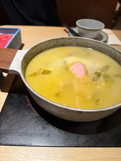 酸菜白肉湯