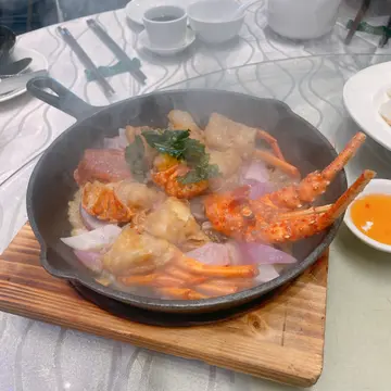 铁板白胡椒澳洲龙虾