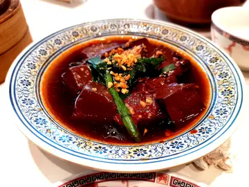 晨光老友记~韮菜猪红丶怀旧猪肚滑鸡烧卖加茶钱