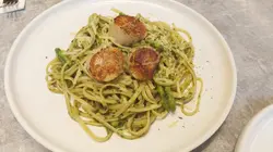 Pan Seared Hokkaido Scallop Pasto Linguine 香煎北海道带子伴香草乐扁意粉