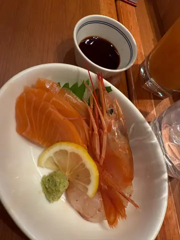 红鳟鱼扮三文鱼