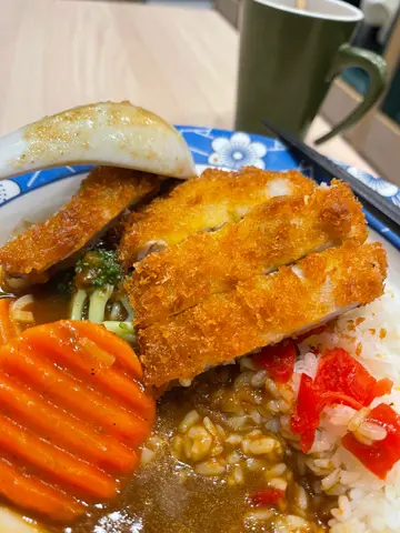 吉列咖喱猪扒饭