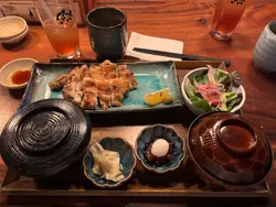 盐烧鸡腿肉定食