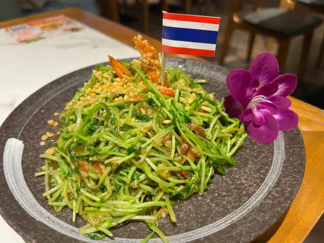泰式飛天翡翠苗
#香港美食 #香港 #觀塘 #觀塘美食 #泰味泰國菜 