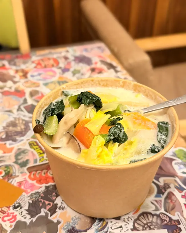 豆乳雜菜湯烏冬 