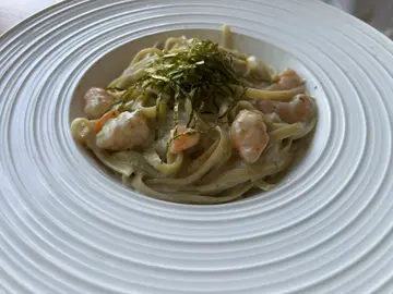 蟹膏醬忌廉鮮蝦意粉