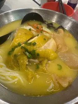 招牌花胶鸡米线