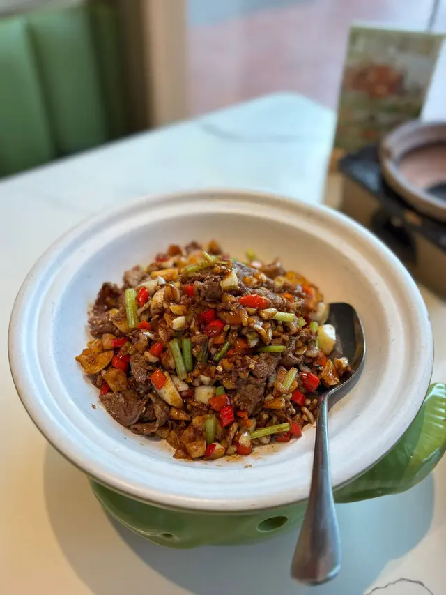 18爆炒雪花牛肉