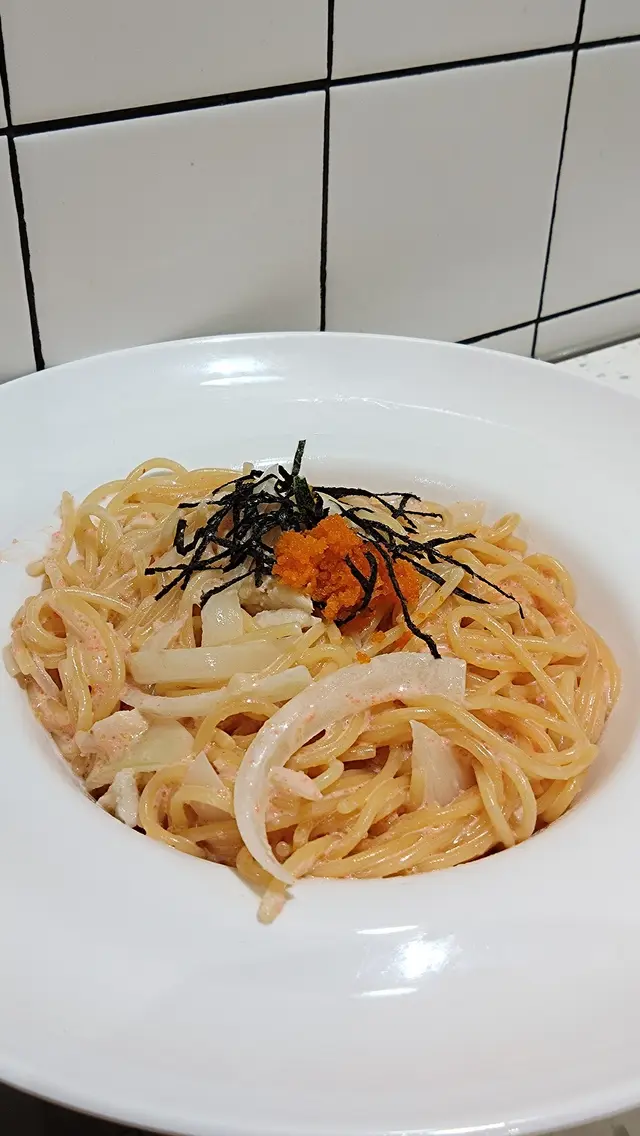 明太子蟹肉意粉 (跟一杯飲品)